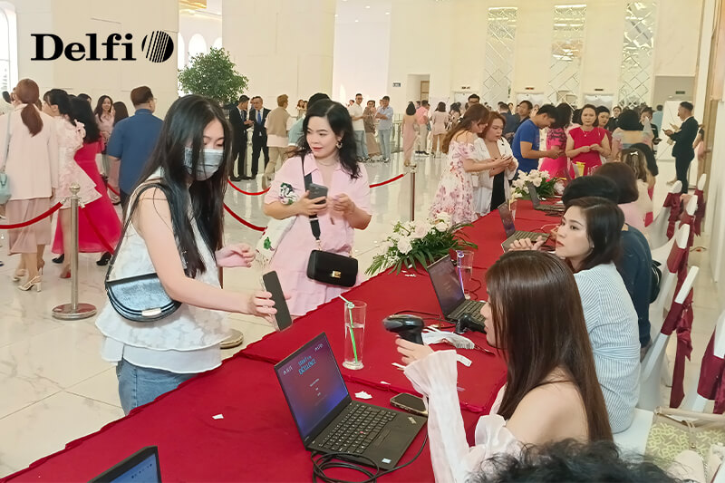 mã QR code tại cổng